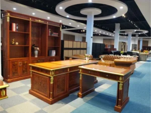 مبلمان اداری مدرن چه تفاوتی با مدل کلاسیک دارد؟