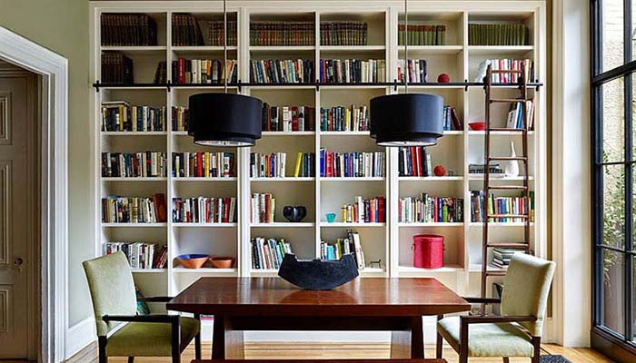 کتابخانه چوبی یا فلزی