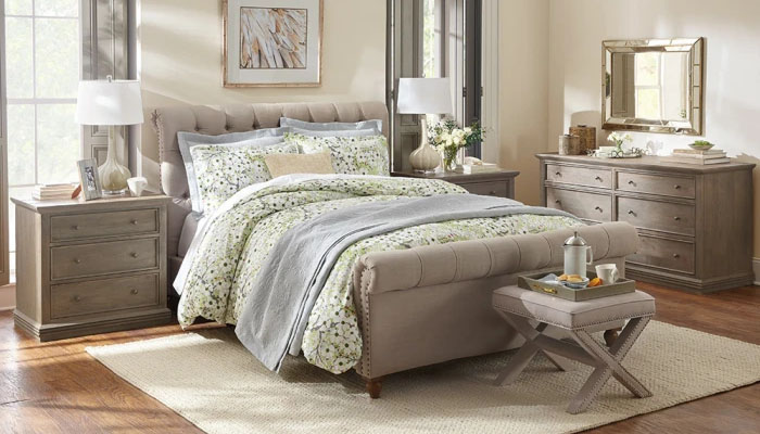 ست کردن میز آرایش با سبک اتاق خواب