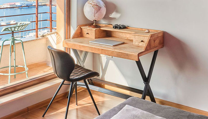 میز تحریر کم جا برای آپارتمان های کوچک